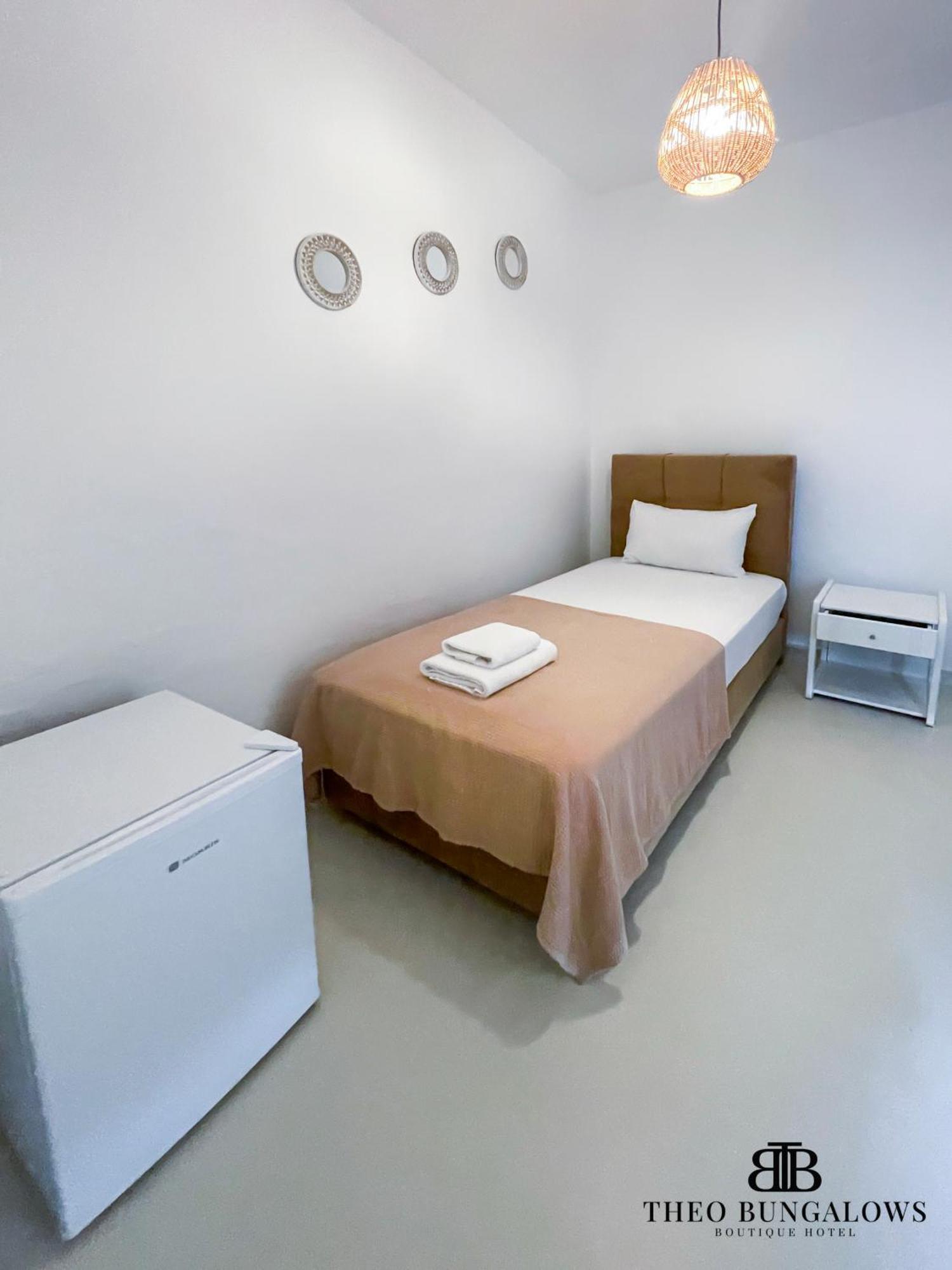 קריופיגי Theo Bungalows Boutique Hotel חדר תמונה